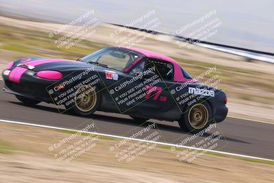 media/Mar-15-2025-CalClub SCCA (Sat) [[f66681bc18]]/Group 5/Front Straight/